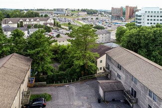 17 Silver Creek Dr, Morgantown, WV 26505