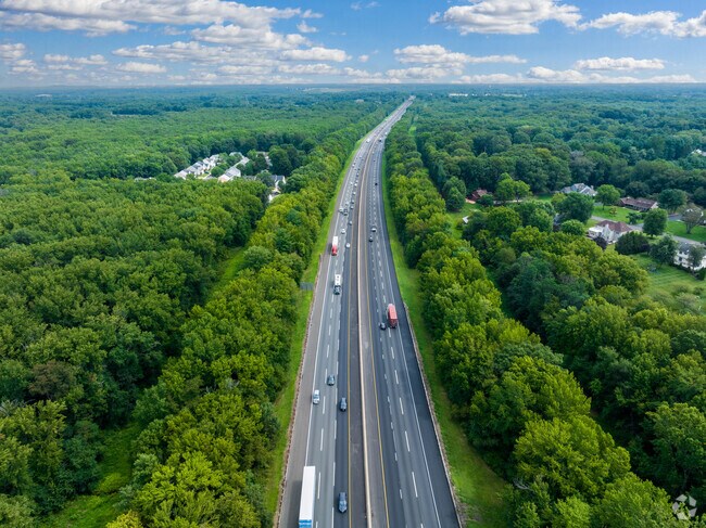 Westampton is convenient to the major highways leading to northern New Jersey and Philadelphia.