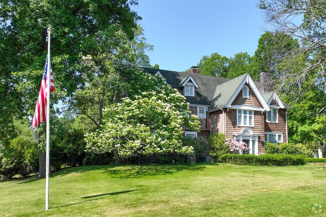 Plainfield's Netherwood section features some spectacular homes.