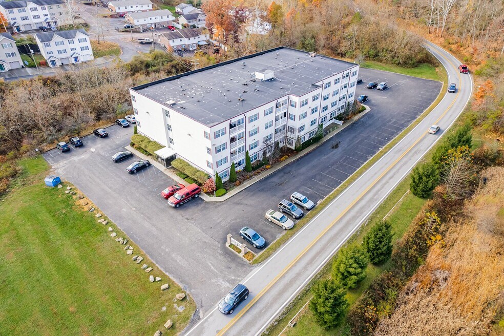 The Suites at West Park, Morgantown, WV 26508 - photo 1