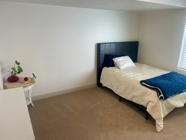 814 N 1490 E unit Apartment, Heber City, UT 84032 - photo 4