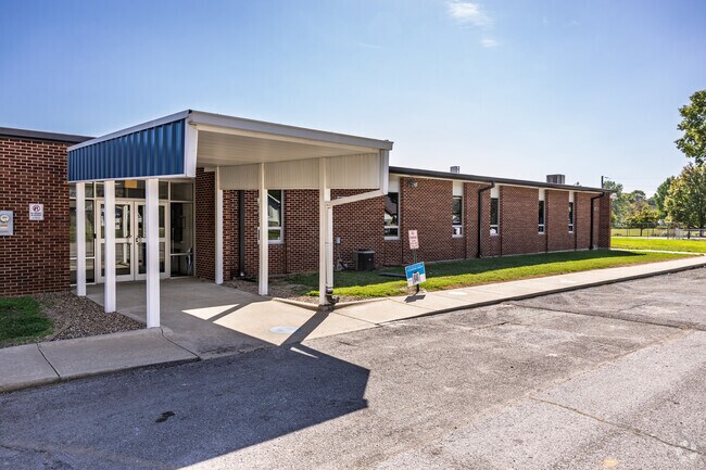 Students at Marionville Elementary School attend grades Kindergarten through 5th.