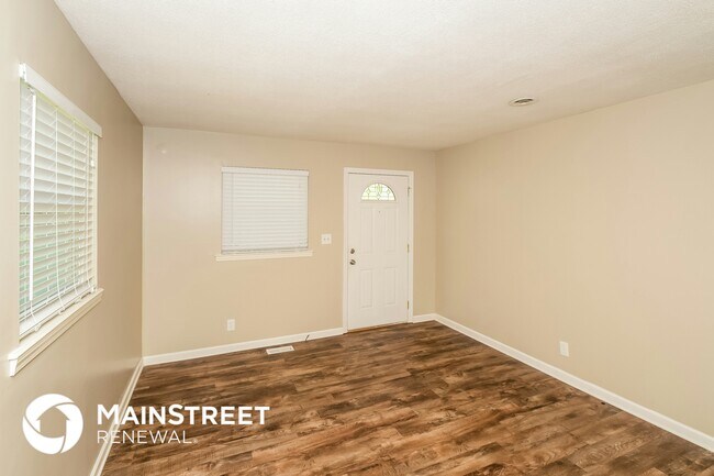 209 Pine St, Bessemer, AL 35023 - photo 7