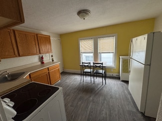 106 E Pine St, Millville, NJ 08332