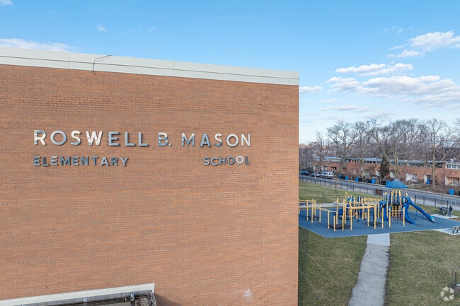 Mason Elementary School offers plenty of fun after school activities.