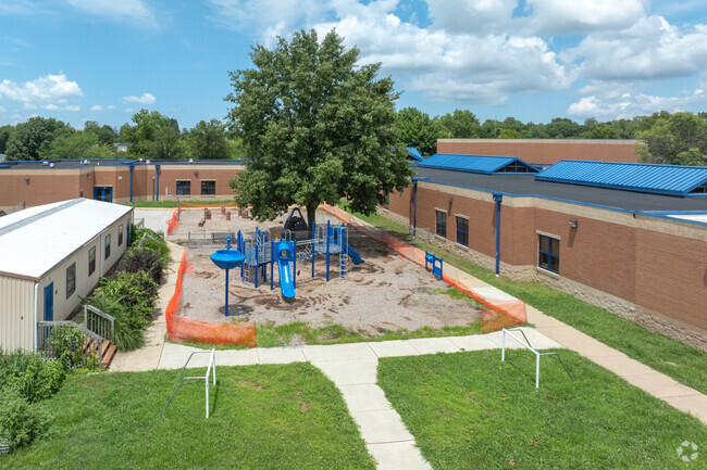 The teacher to student ratio at Harvest Ridge Elementary School is 14 to 1 according to Niche.
