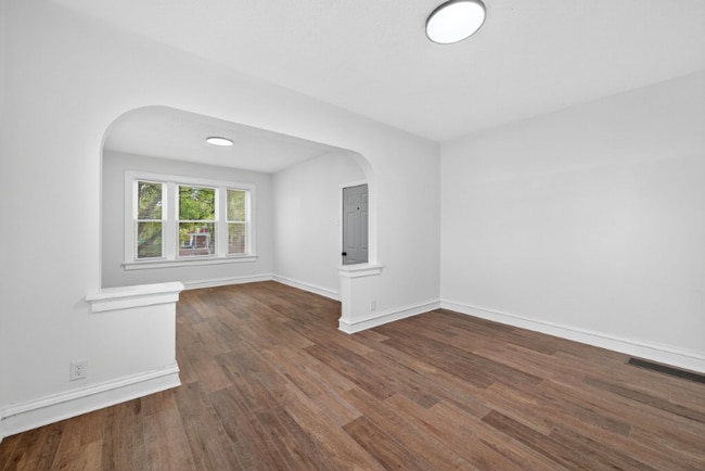 5803 S Kings Highway Blvd unit 1N, St. Louis, MO 63109 - photo 4