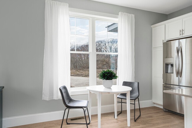 50 Hopkins Ln unit G-4, Wakefield, RI 02879 - photo 4