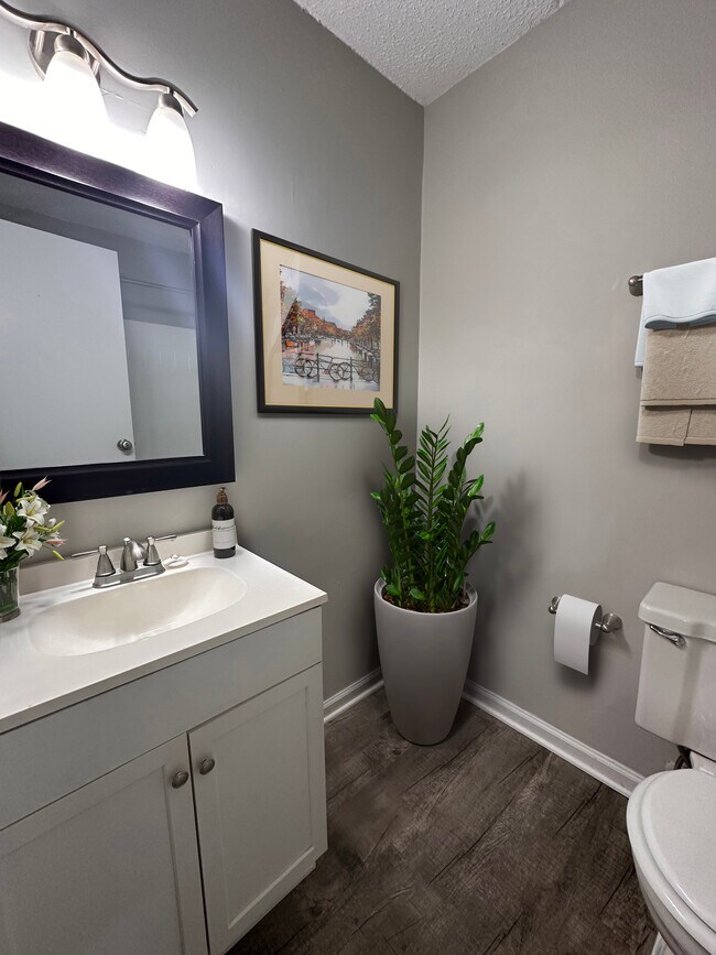 The Hammond Apartments, Knoxville, TN 37909 - photo 7