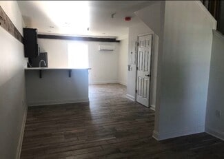 2282 New Holland Pike, Lancaster, PA 17601