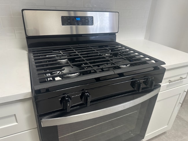 2005 John F. Kennedy Blvd unit 42, Jersey City, NJ 07305 - photo 2