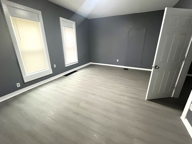 909 W 17th St unit A, Erie, PA 16502 - photo 6