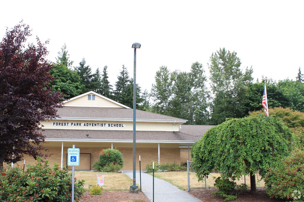 Forest Park Adventist Christian School is in the Port Gardner neighborhood.