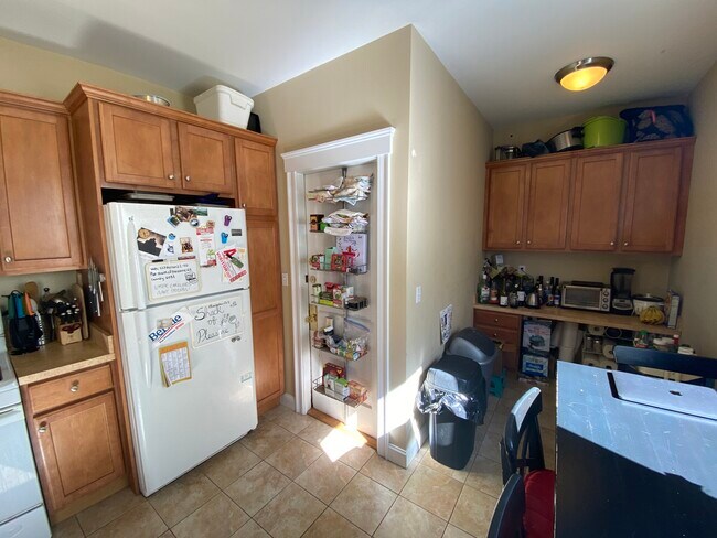 224 Holland St unit 3, Rochester, NY 14605 - photo 6