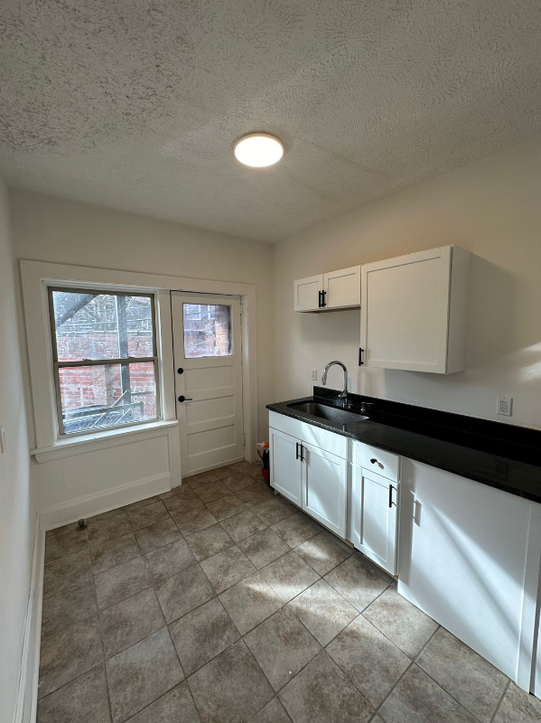 14148 Superior Rd Unit 321, Cleveland Heights, OH 44118