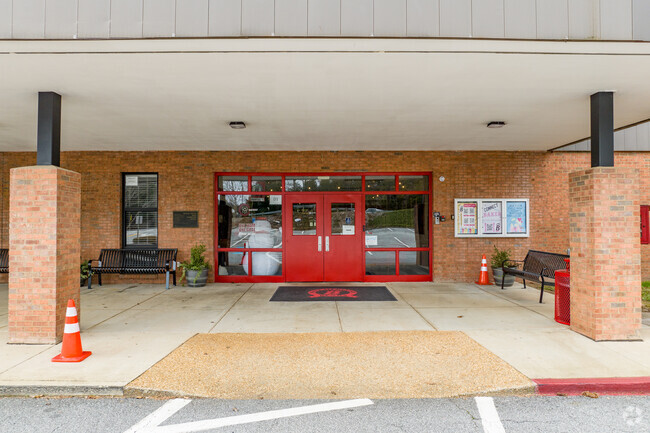 Baker Elementary School has about 770 students.