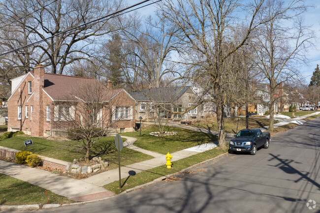 Residents of Grand Rapids can expect the full spectrum of seasons from summer to winter.