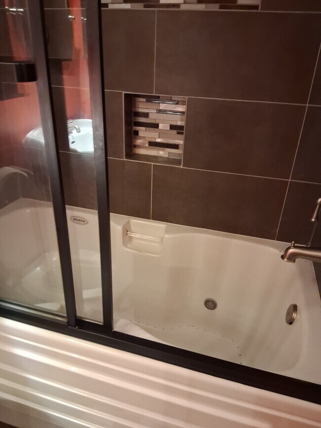 Jet tub in bathroom number two
