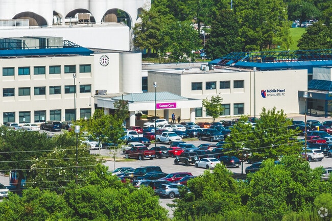 Thornhill is close to Ascension Providence Hospital that hosts Mobile Heart Specialists.