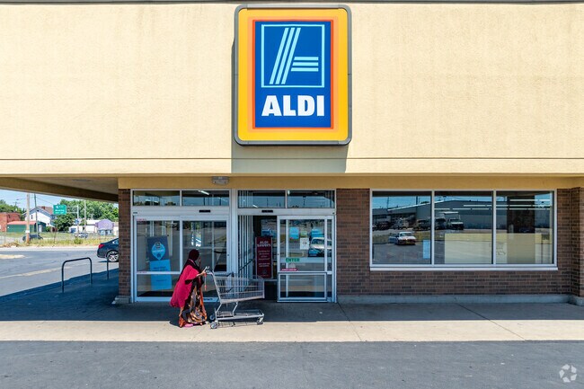 South Franklinton residents are just minutes away from Aldi located on West Mound Street in Franklinton.