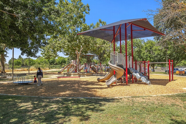 Galt Galt Community Park 5of6