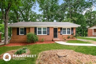 3630 Sargeant Dr, Charlotte, NC 28217