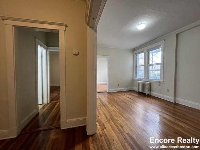 1630 Commonwealth Ave unit 11, Brighton, MA 02135 - photo 3