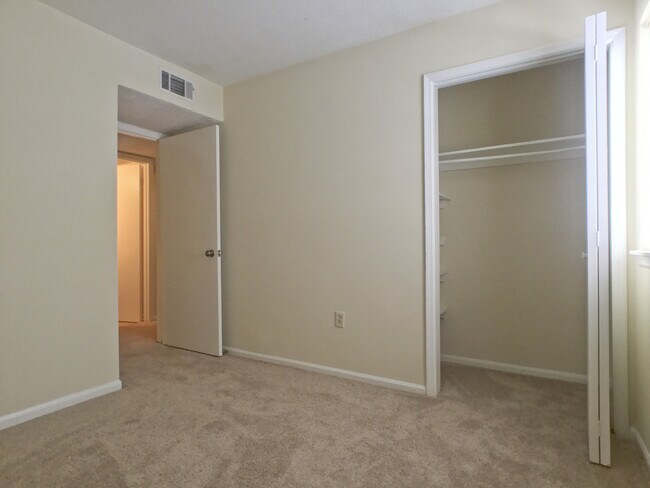 301 E Second St, Springfield, GA 31329 - photo 7