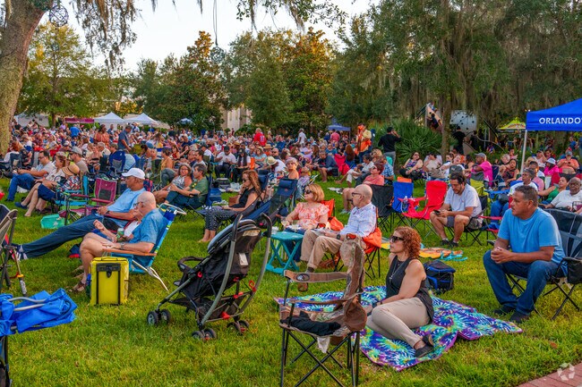 The Casselberry crowd settles in for wonderful performances at the Latin Jazz Festival.