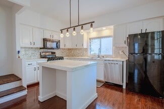 301 Mclean St, Dupont, PA 18641