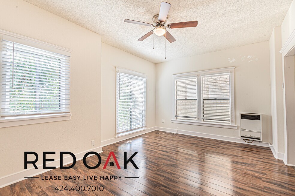 2743 San Marino St unit 309, Los Angeles, CA 90006 - photo 1