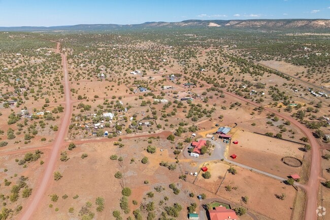 Kaibab Estates West offers rural, off-grid living and homesteading opportunities.