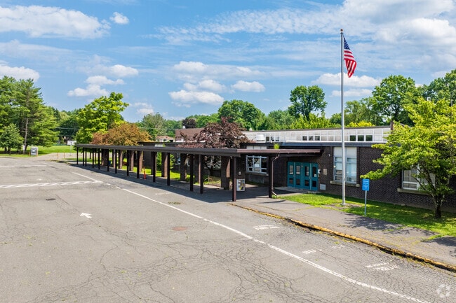 Mosier Elementary is ranked #638 in Massachusetts Elementary Schools.