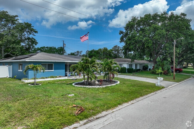 Midcentury homes in Skycrest range from $225,000 to $655,000.