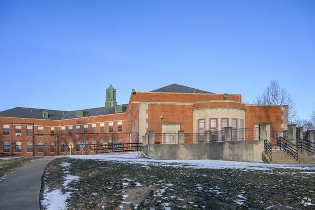 U.S. News ranked Pittsburgh Whittier K-5 #1090 in Pennsylvania Elementary Schools.