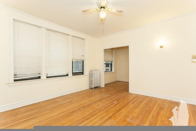 428 W Surf St unit 436-1H, Chicago, IL 60657 - photo 3