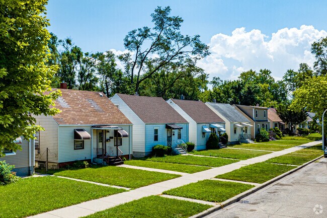 West Pullman bungalow homes are a popular home style in West Pullman, IL.