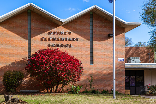 Quincy Elementary School welcomes all students to grow and learn.