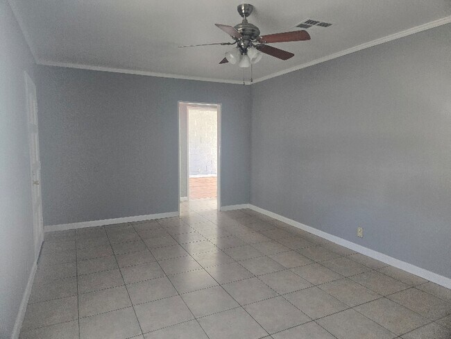 4607 Cory Place, Las Vegas, NV 89107 - photo 6