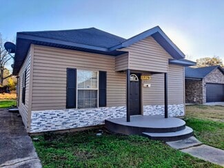 1313 W Huntington Ave, Jonesboro, AR 72401