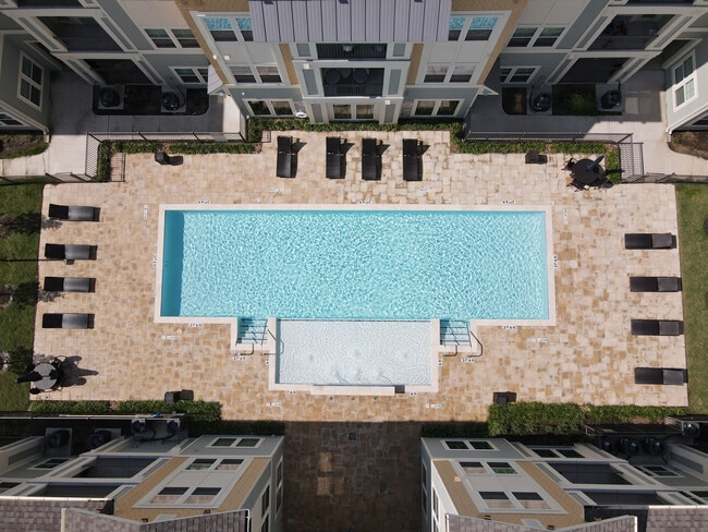 Bammel, Houston, TX 77066 - photo 2