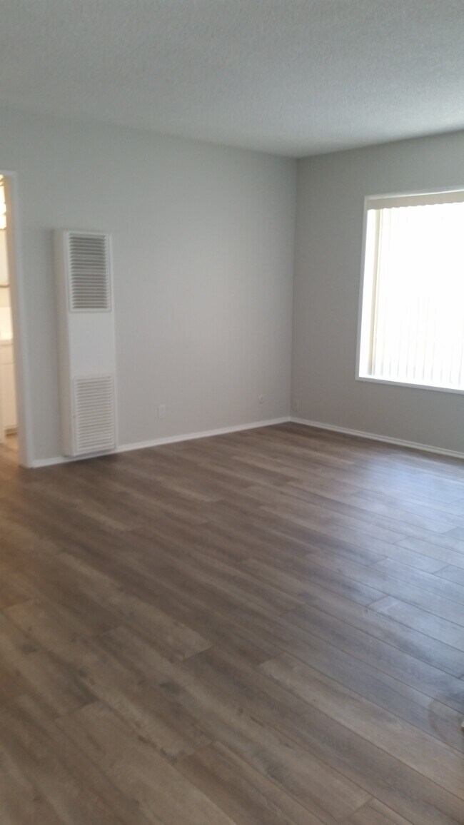 641 Border Ave unit 2, Torrance, CA 90501 - photo 7