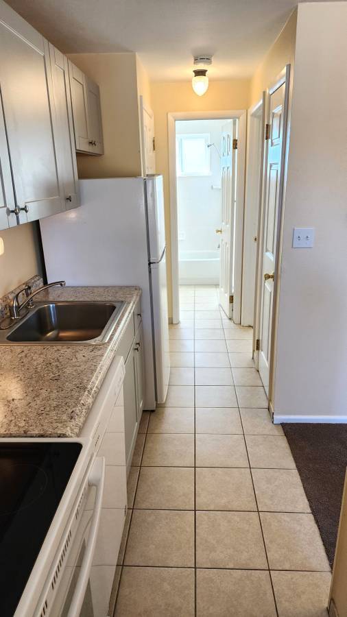 918 S Logan St unit 305, Denver, CO 80209 - photo 4