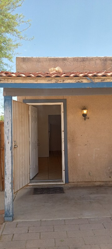 2341 N Dodge Blvd, Tucson, AZ 85716