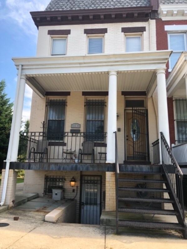 2919 N Capitol St NE, Washington, DC 20002