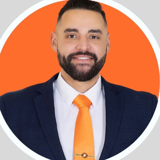 Agent Photo