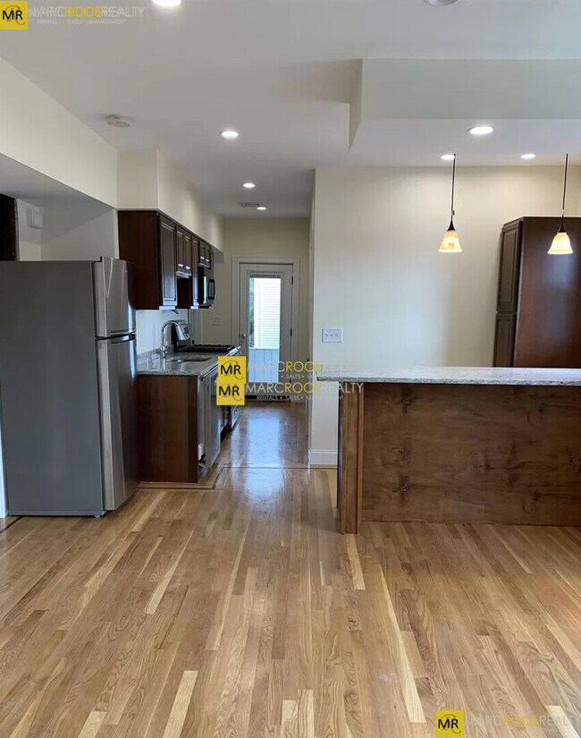 28 Cherry St unit 28A-2, Somerville, MA 02144 - photo 3