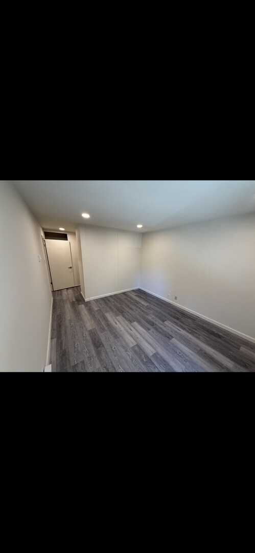Carlmont Apartments - Entire Building Remodeled - 1 Month Free, No Pet Fee, Belmont, CA 94002 - photo 2