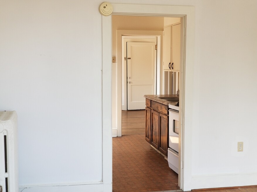 583 Pleasant St unit 3, Chambersburg, PA 17201 - photo 1