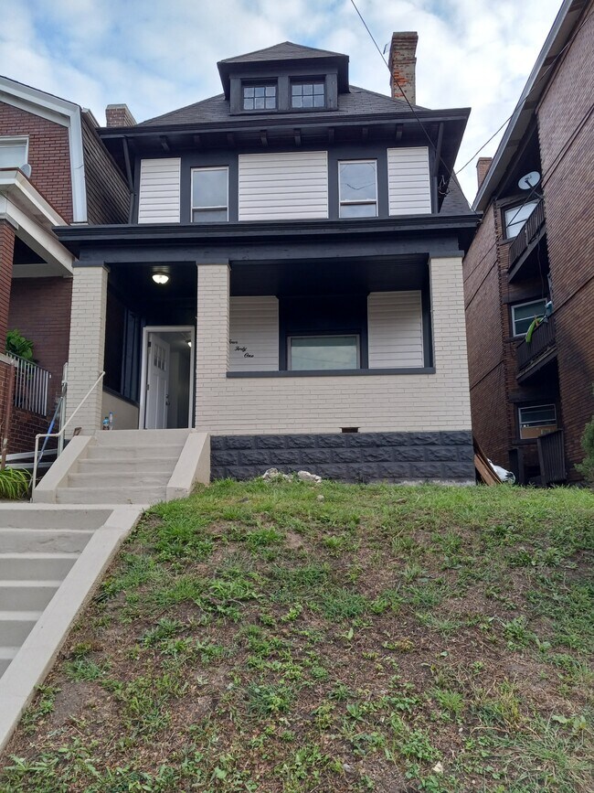 441 Kingsboro St, Pittsburgh, PA 15211